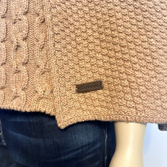 Barbour knitted poncho - Picture 7 of 14